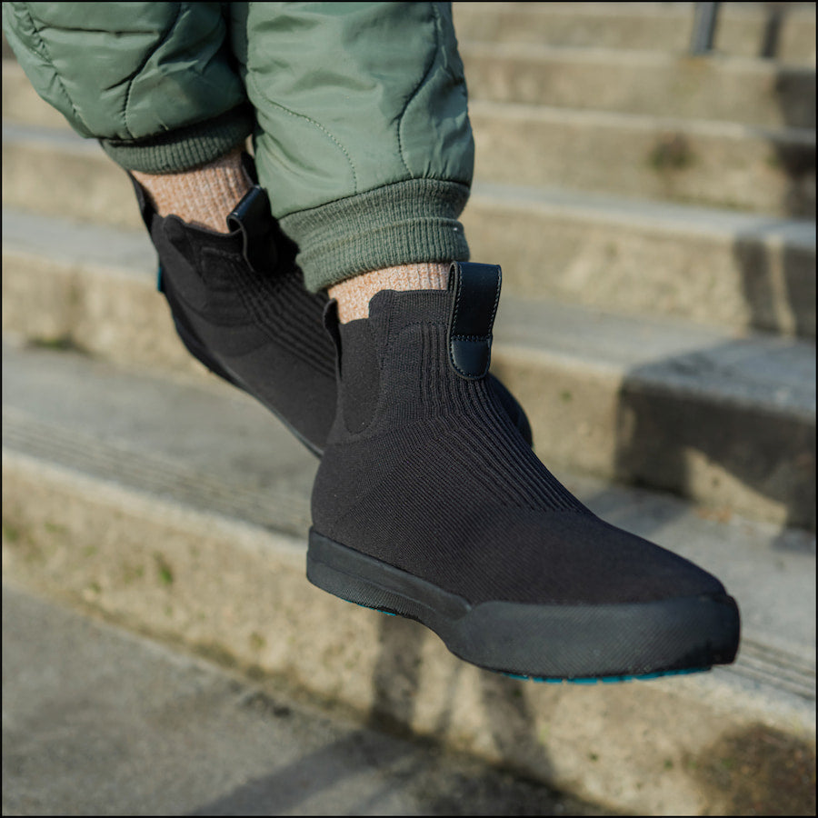 Vessi Weekend Originals Men's Chelsea Boots Black | 035-KJAUTR