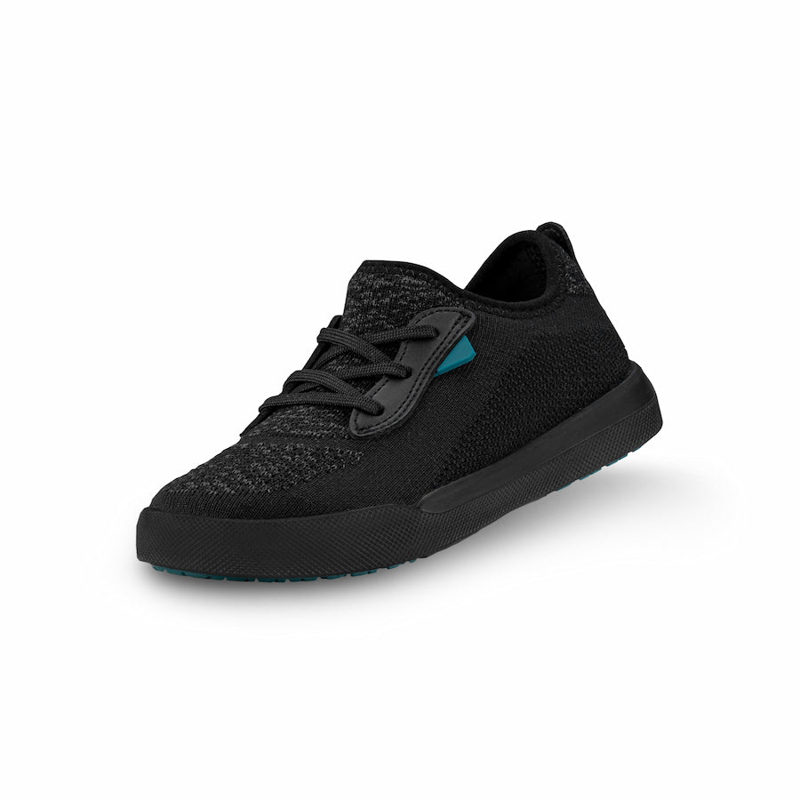 Vessi Weekend Originals Kids' Sneaker Black | 056-EYIDHX